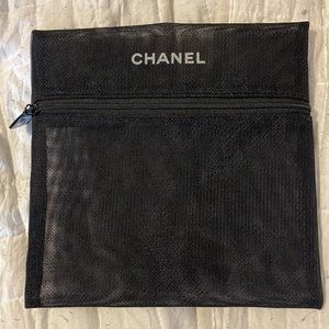 chanel le voyage bag